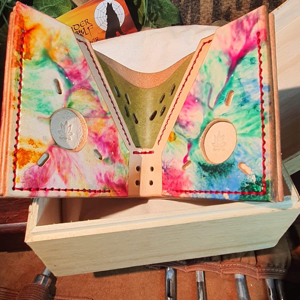 Mens wallet in presentation box