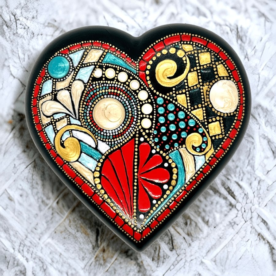 Playful & Whimsical Heart Paperweight