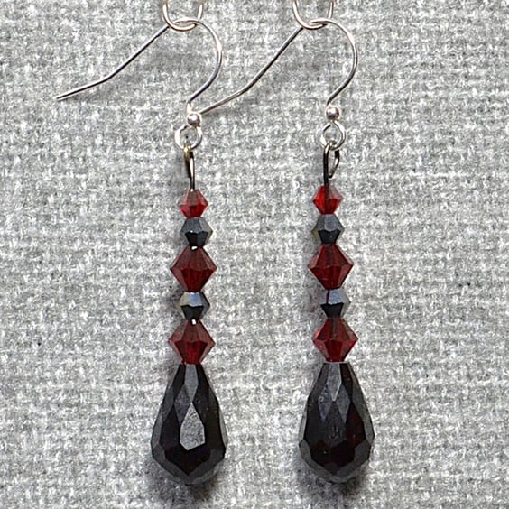 Black and Red Glass Crystal Dangle Earrings
