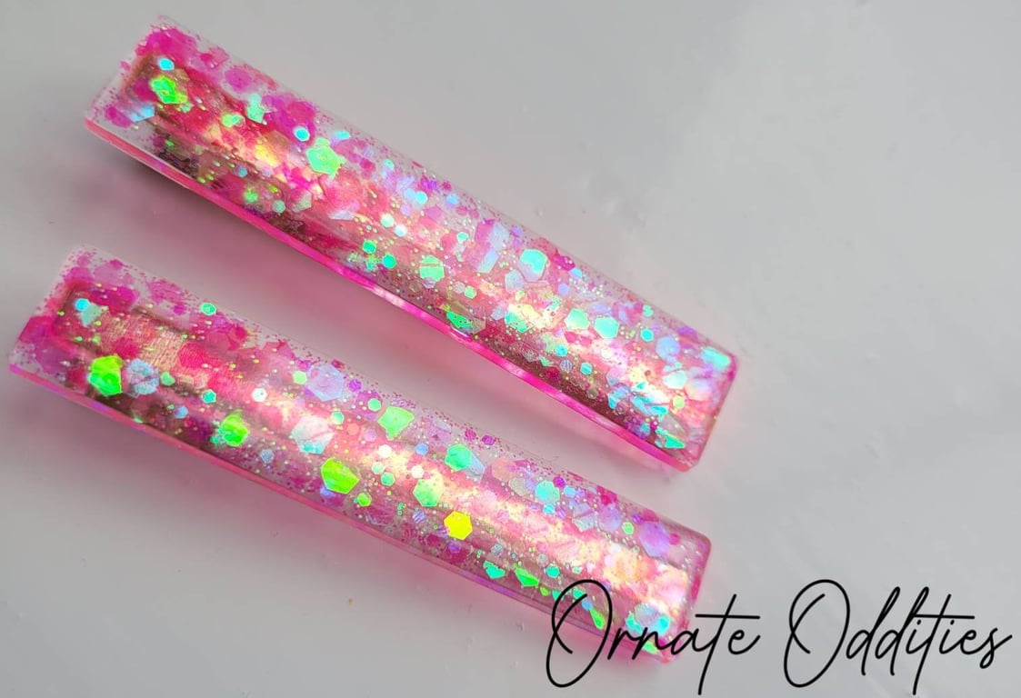 Pink Iridescent Glitter Hair Clip: Chunky Festival Barrette