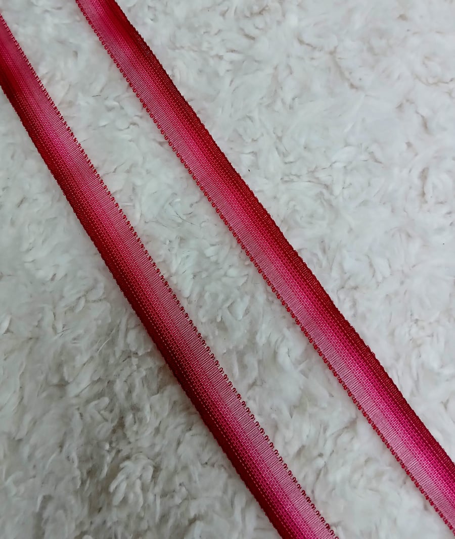 2 m pink to red 1 cm wide nylon ombre ribbon for sewing and crafting