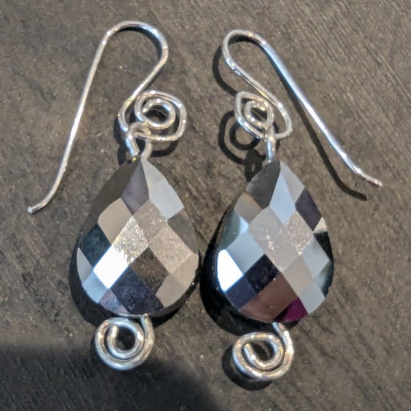 Grey Silver Glass Facted  Tearsdrop   Sterling Silver  Earrings