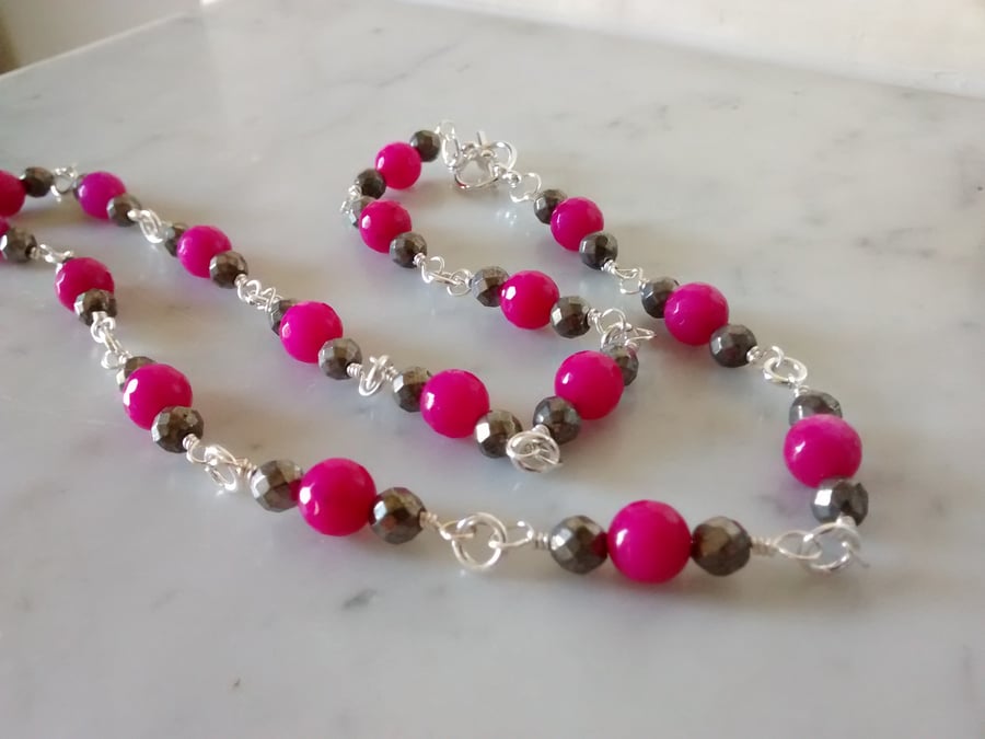 SALE- HALF PRICE -HOT PINK NECKLACE - PINK NECKLACE -  ROSARY  - FREE UK POSTAGE
