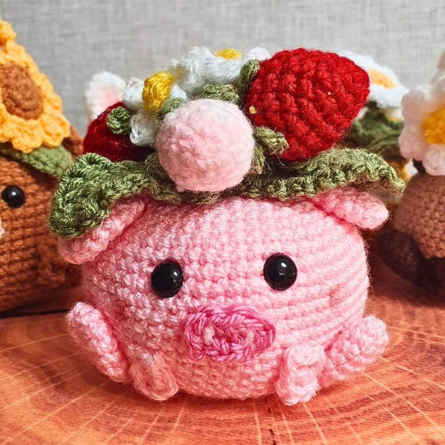 Decorative Amigurumi Pig Pot With Strawberries For Nursery & Kids Room Décor
