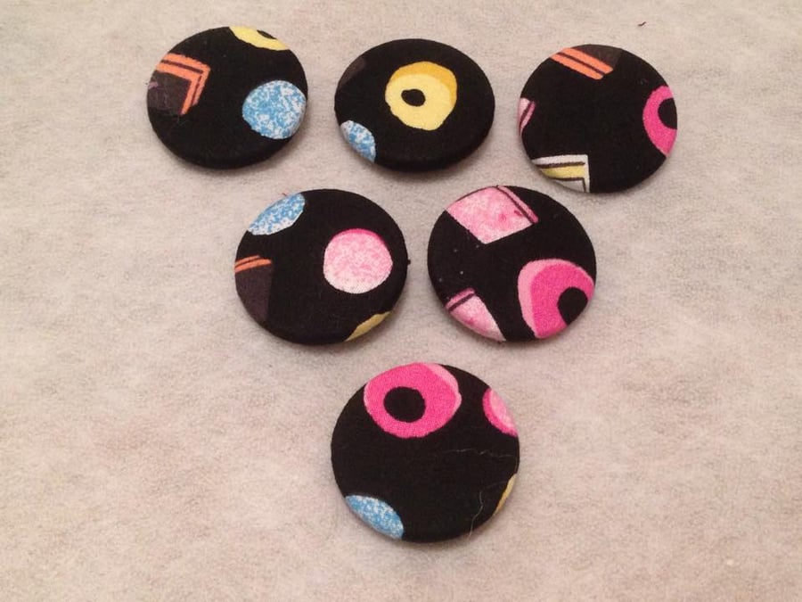 31mm & 37mm Large Liquorice Allsorts Patterned Fabric Covered Buttons