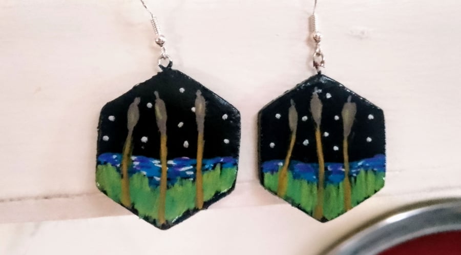 Beautiful Bullrush landscape earrings