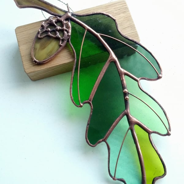 Stained Glass Oak Leaf - Green