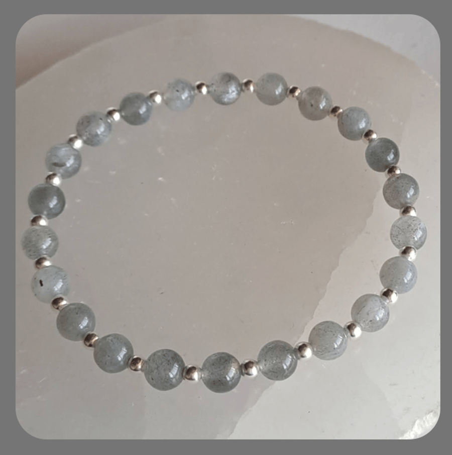 Labradorite and sterling silver bracelet