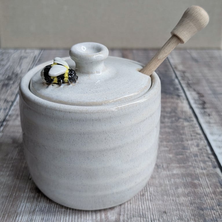 Perfectly Imperfect- Ceramic honey pot with bee and wooden honey dipper