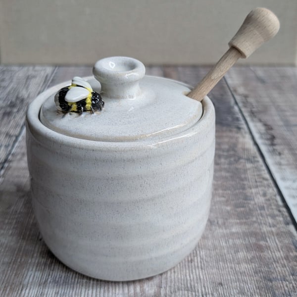 Perfectly Imperfect- Ceramic honey pot with bee and wooden honey dipper