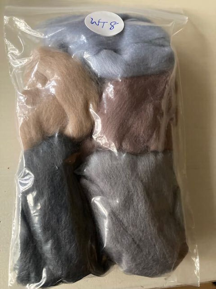 Wool Tops  for Wet Felting & Spinning (64"s)  25g bag (Bag WT8)