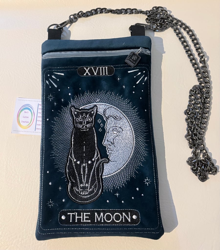 Embroidered Tarot inspired - The Moon  - Velour - black cat