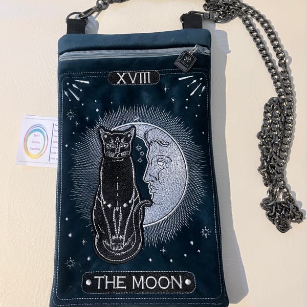 Embroidered Tarot inspired - The Moon  - Velour - black cat