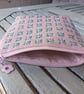 Handmade pink linen purse with sashiko embroidered detail. - Image 2