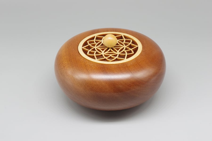 Handmade Wooden Potpourri, Lavender Bowl. "
