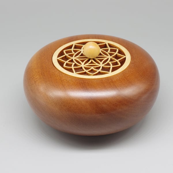 Handmade Wooden Potpourri, Lavender Bowl. "