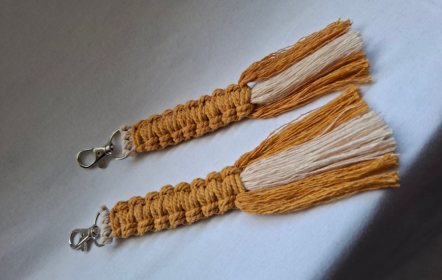 Macrame Keyring