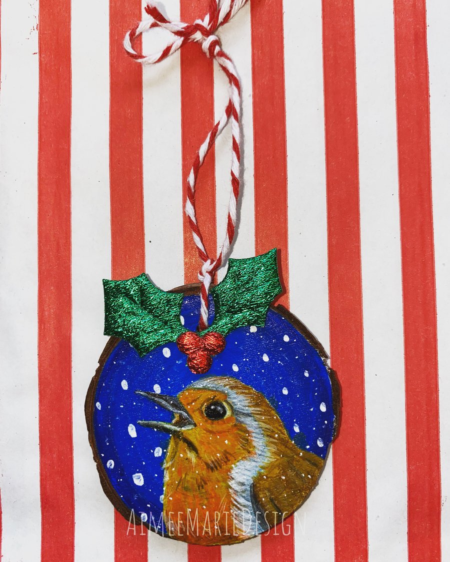 Hand painted robin wood slice Christmas decoration 