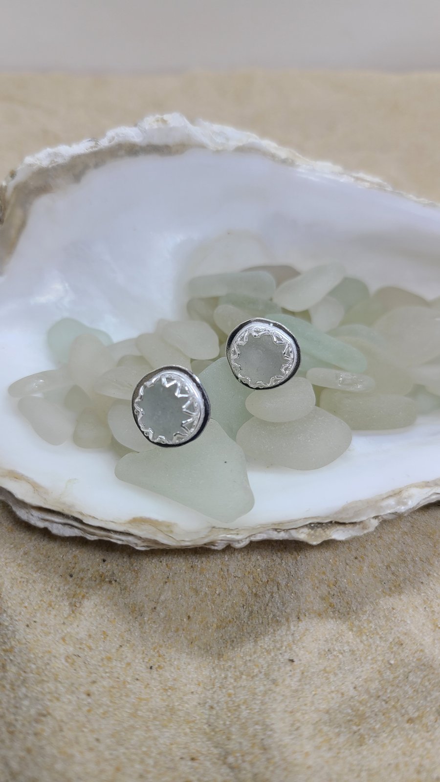 Warm grey sea glass and silver studs earrings SE4