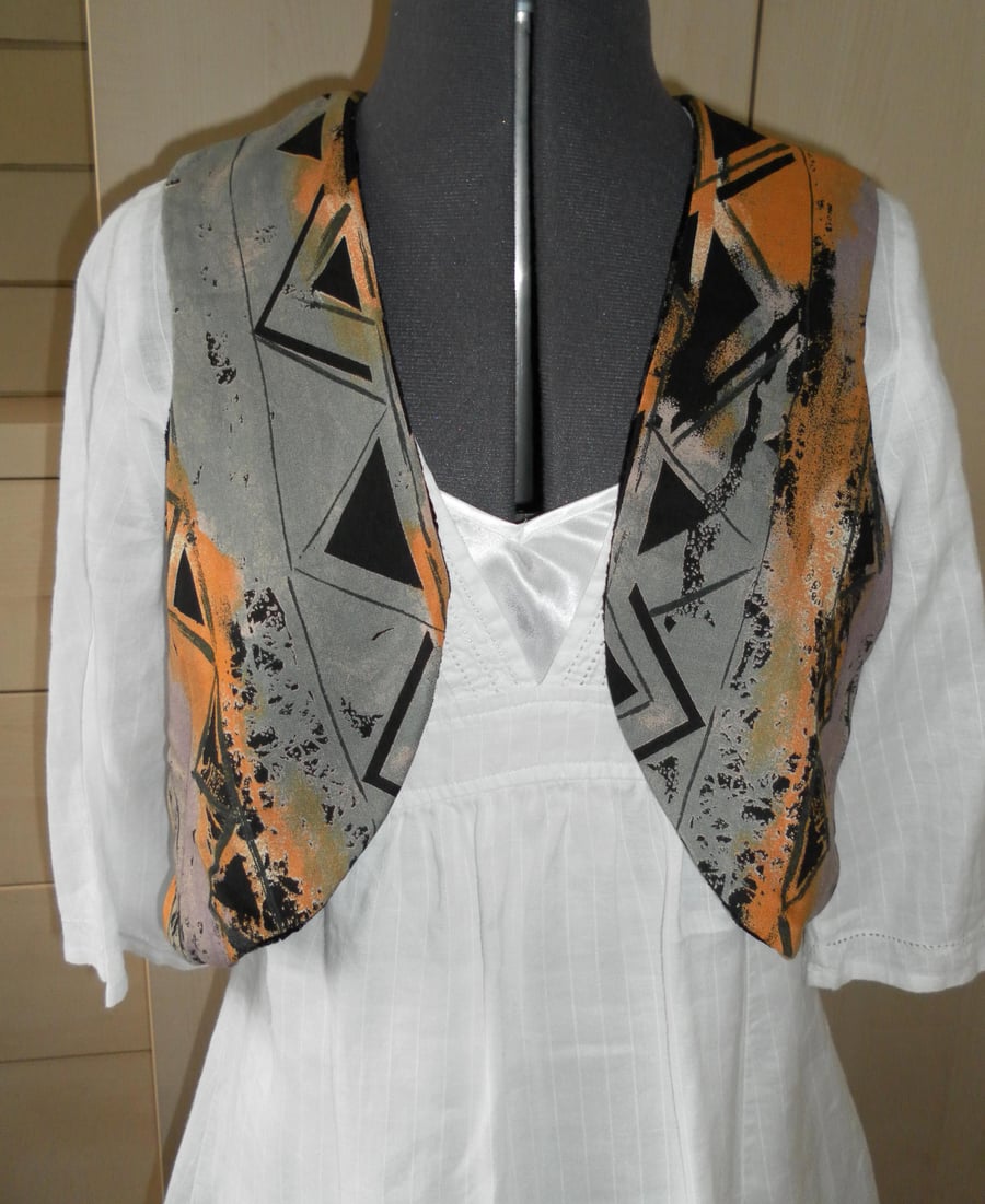  Reversible Sleeveless Jacket, waistcoat