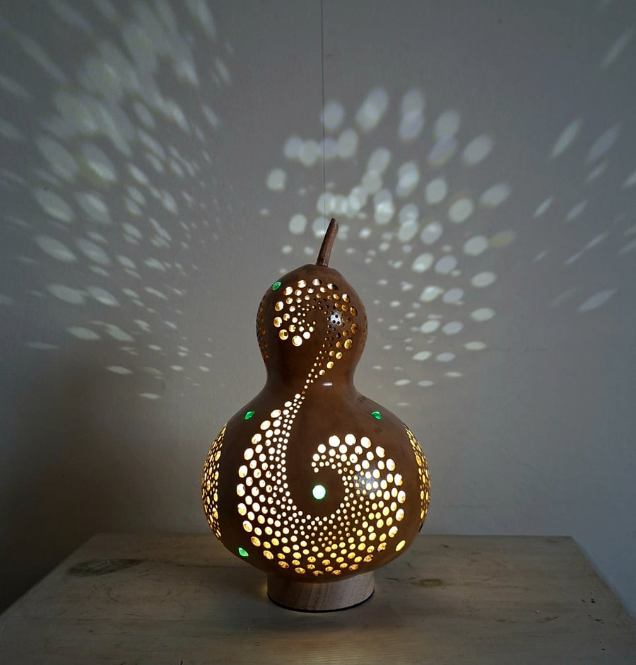 Natural Swirl Gourd Lamp Night Light