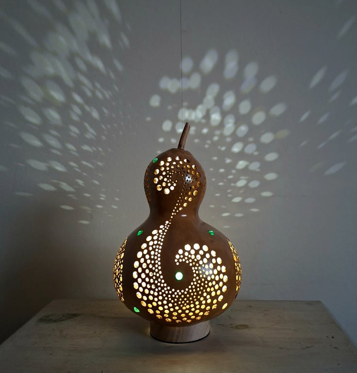 Natural Swirl Gourd Lamp Night Light