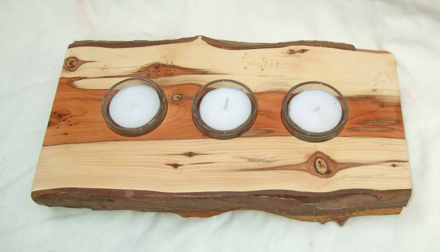 English yew tea light