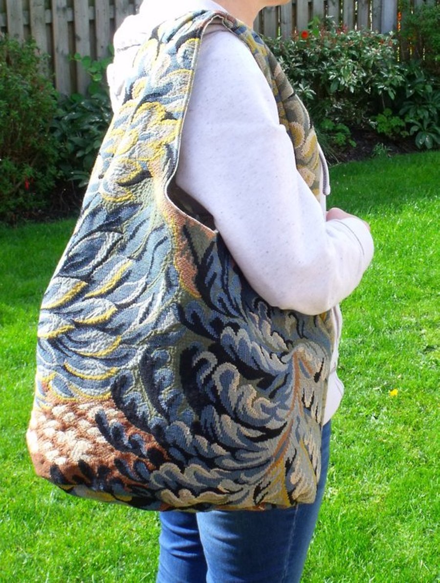 rare vintage Lee Jofa fabric floral tapestry reversible shoulder bag