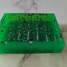 Glow-in-the-Dark Resin Soap Dish – Witch’s Brew Green & Purple