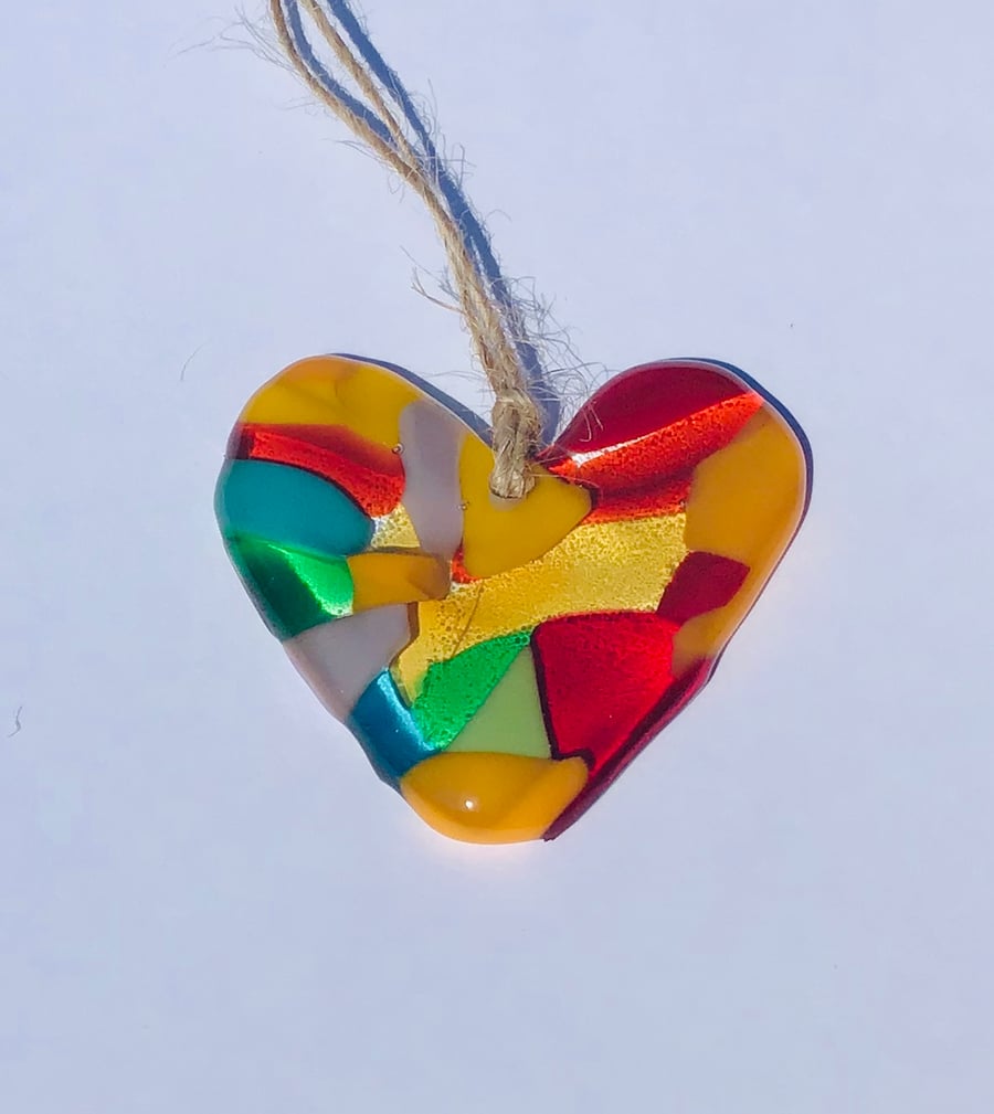 Hanging glass heart 