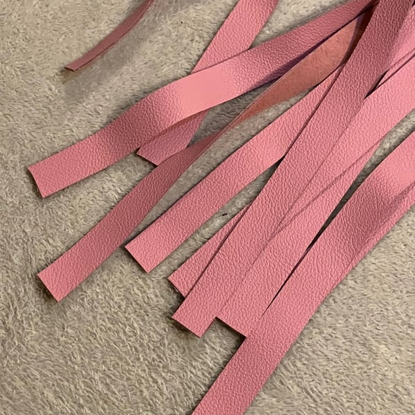 Bubblegum Cotton Candy Pink coloured leather flogger - FREE SHIPPING