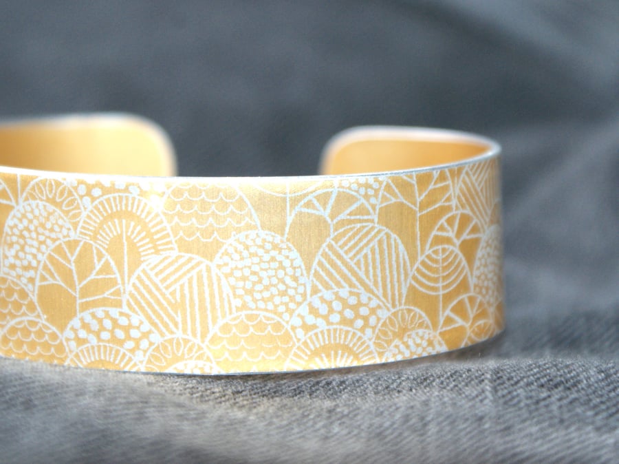 Forest pattern cuff bracelet light orange