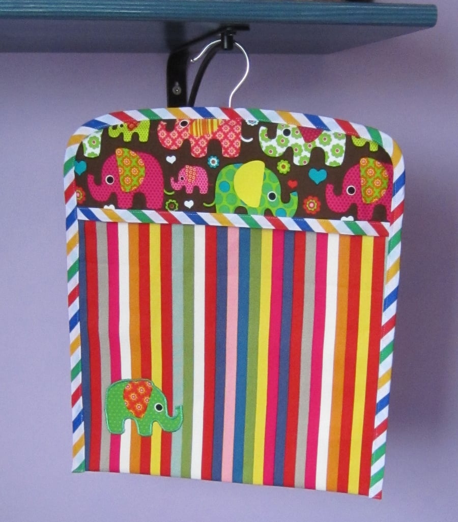 Retro Elephant Peg Bag