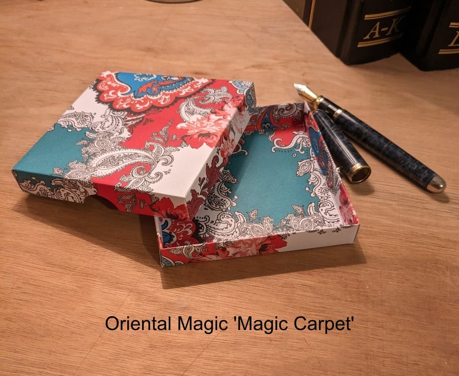 Two ultra-thin gift boxes - Oriental Magic  'Magic Carpet' and 'Gold Shield'