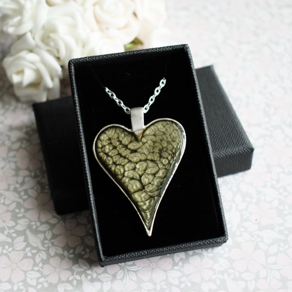 Black and Grey Marbled Heart Necklace