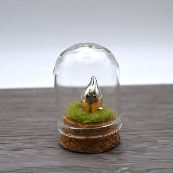 small glass wisp keepsake figure