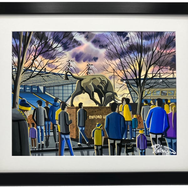 Oxford Utd, Kassam Stadium, Framed Football Art Print. 20" X 16" Frame Size