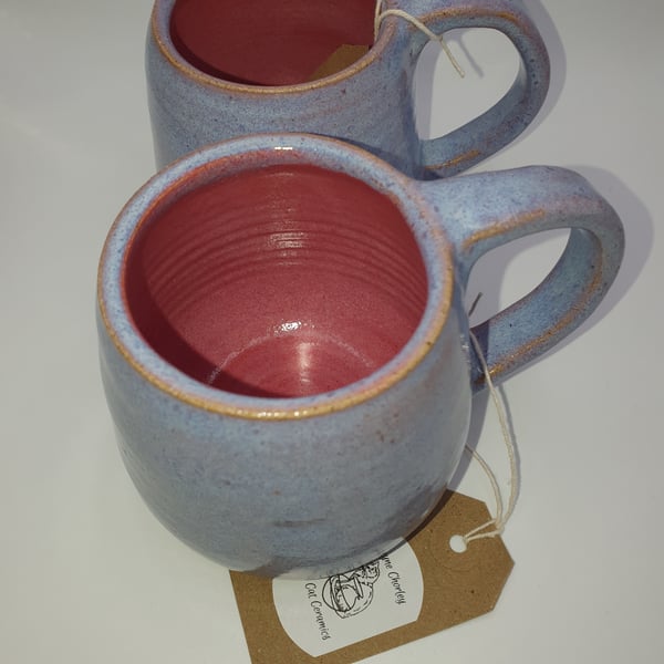 Stoneware mugs 