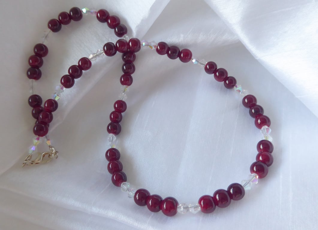 Add some sparkle with this beautiful handmade Cranberry Ice Necklace