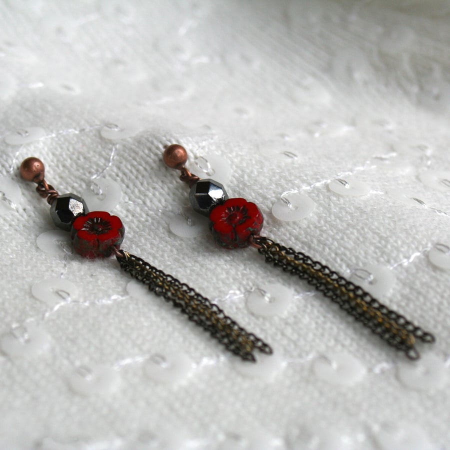 Red flower tassel earrings