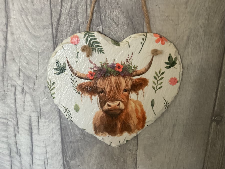 Decoupaged Slate Hanging Heart. Highland Cow.