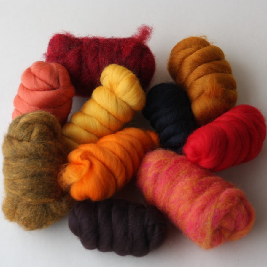 "FIRE" Wool Pack - 250g of merino and corriedale wool in fiery tones