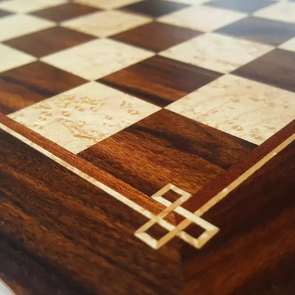 Louvier Chessboard