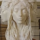 Matronae - Trinity Of Reflection v1 - 20cm tall