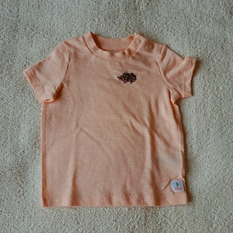 Hedgehog, T-shirt, age 3-6 months, hand embroidered