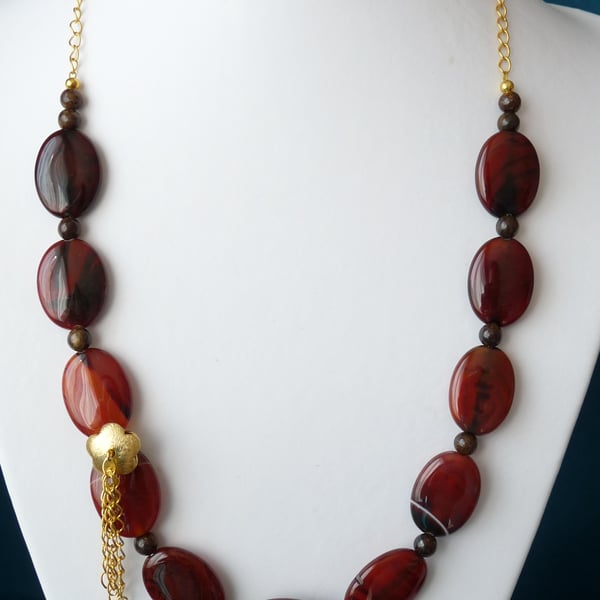 Deep Red Striped Agate and Bronzite Necklace With Flower Tassel