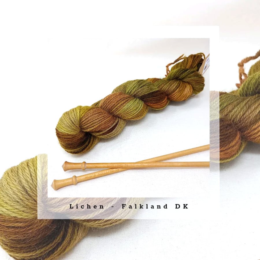 Lichen Hand Dyed Falkland Wool yarn Cornish Rooftop Moss Shades DK 100g 230m no8