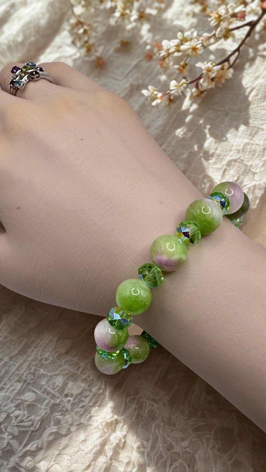 Springtime Green and pink agate beaded bracelet 