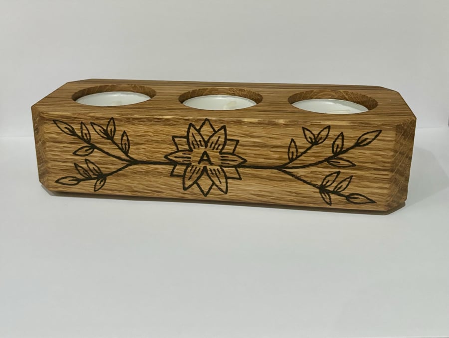 Solid Oak Personalised Tripe tea light holder wit flower decoration