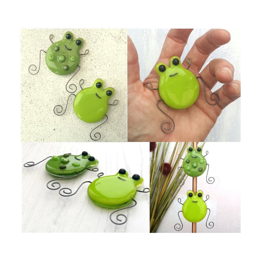 Handmade Fused Glass Frog or Toad Fridge Magnet - Frog Gift - Wildlife - Nature 